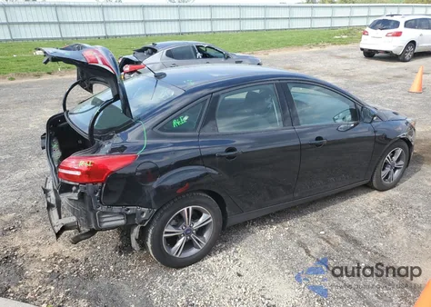 2017 Ford Focus Se z USA, uszkodzony, nr VIN 1FADP3FE9HL310360